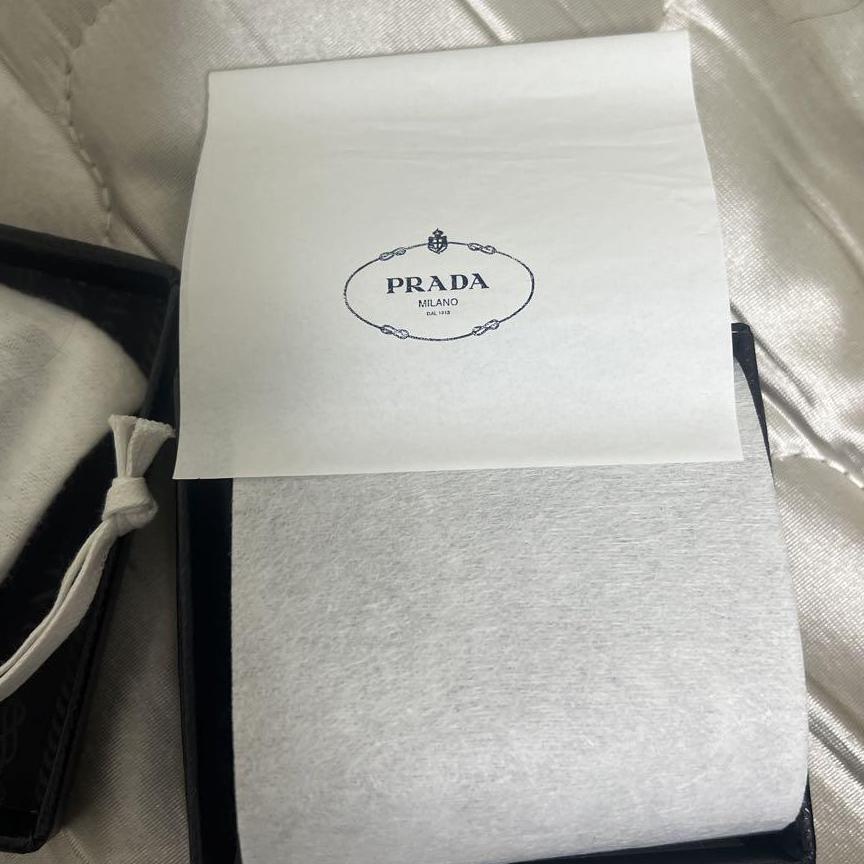 PRADA コインケース　新品未使用